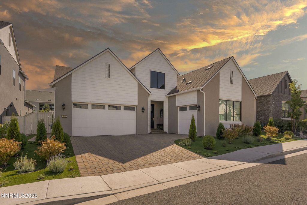 718 W Pleasant Oak Trail, Reno, NV 89511