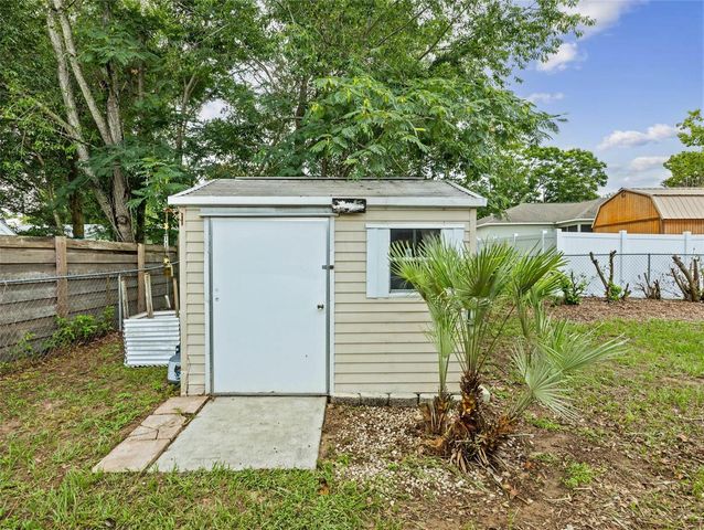 6724 CHERRY ROAD, Ocala, FL 34472