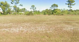 1811 NE 44th Street, Cape Coral, FL 33909