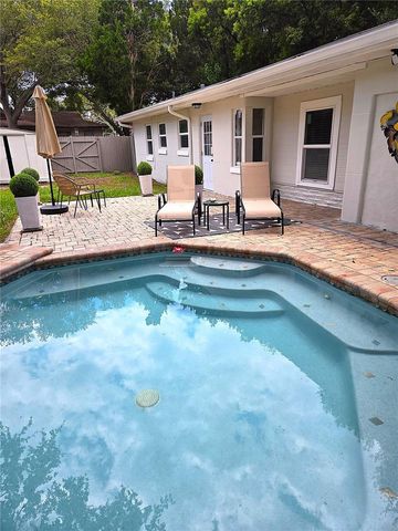 264 14TH STREET NW, Largo, FL 33770