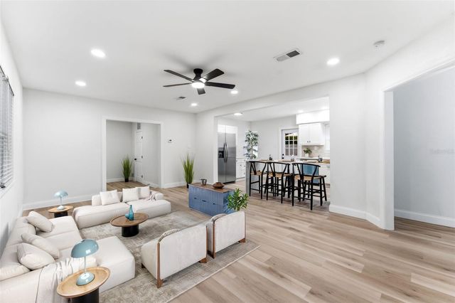 264 14TH STREET NW, Largo, FL 33770