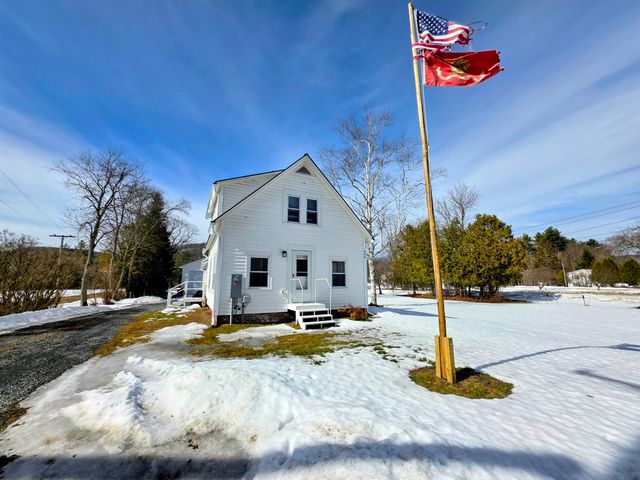 222 Woodsville Road, Monroe, NH 03771