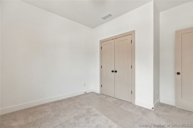 5009 Win Way, Jeffersonville, IN 47130