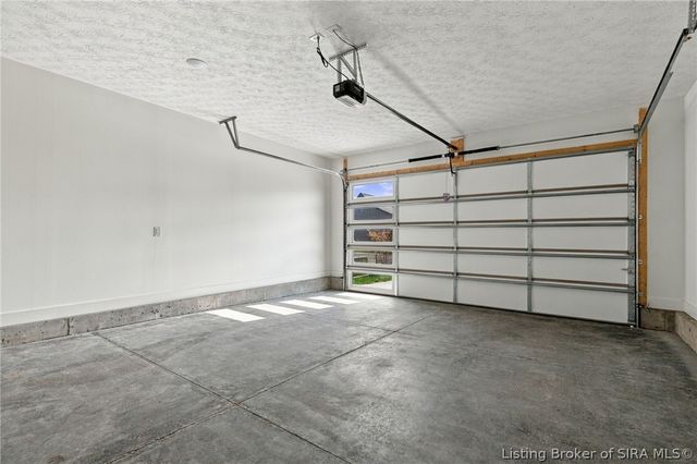 5009 Win Way, Jeffersonville, IN 47130