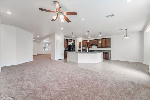 536 Copper View Street, Henderson, NV 89052