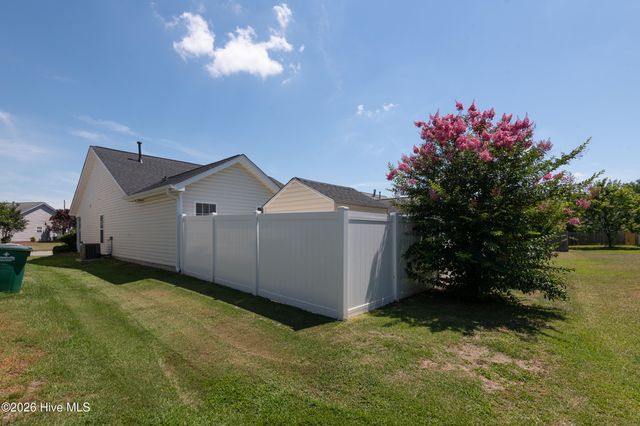 3704 Lena Lane, Greenville, NC 27834