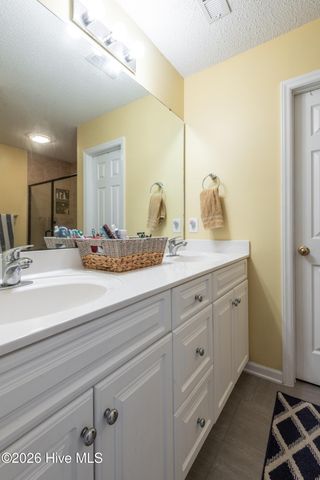 3704 Lena Lane, Greenville, NC 27834