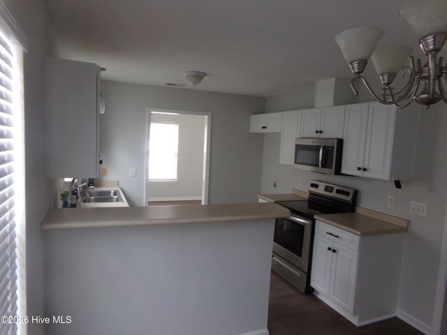 3704 Lena Lane, Greenville, NC 27834