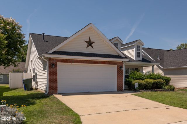 3704 Lena Lane, Greenville, NC 27834