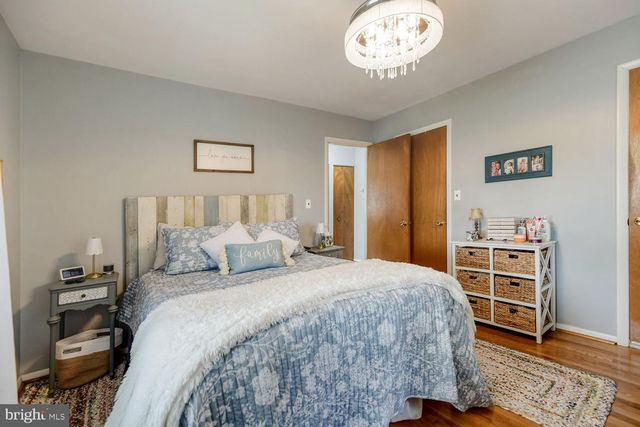 11 LAKE FOREST CT, Baltimore, MD 21236