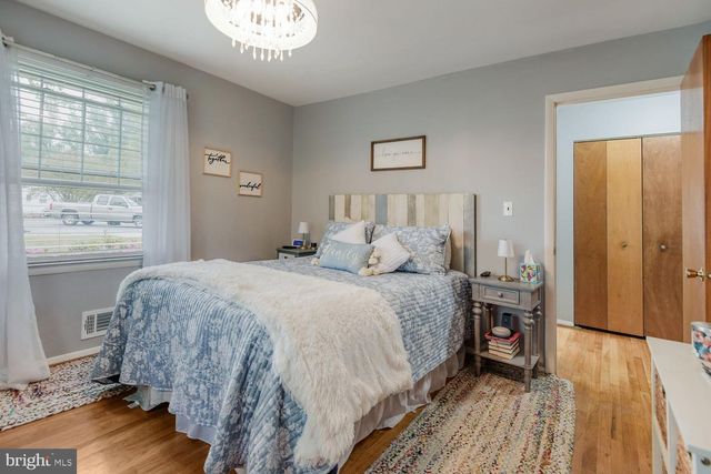 11 LAKE FOREST CT, Baltimore, MD 21236