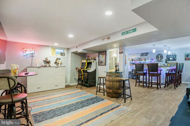11 LAKE FOREST CT, Baltimore, MD 21236