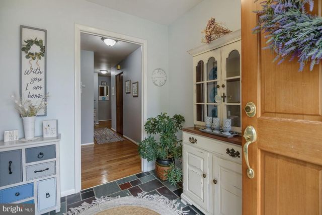 11 LAKE FOREST CT, Baltimore, MD 21236