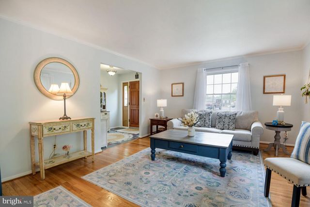 11 LAKE FOREST CT, Baltimore, MD 21236