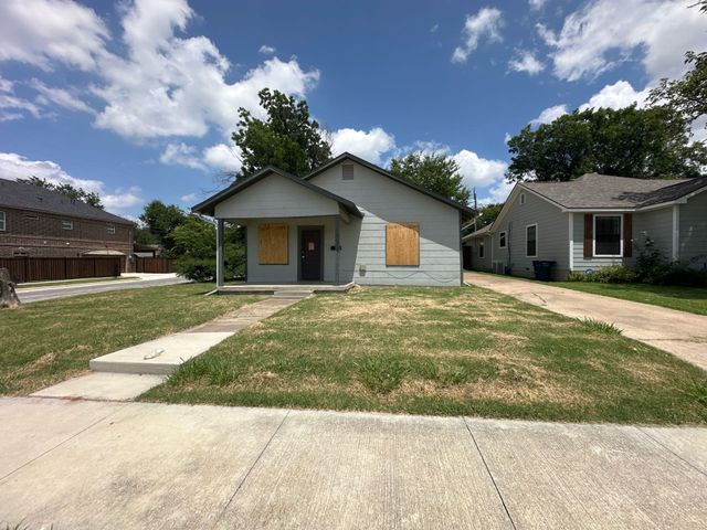 3301 Frazier Avenue, Fort Worth, TX 76110
