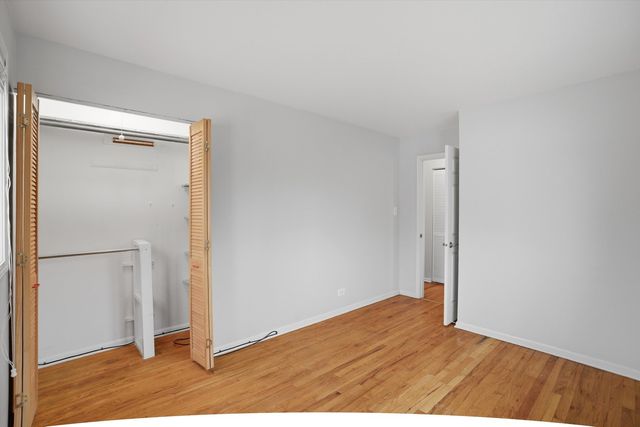 8912 Windsor Lane, Bridgeview, IL 60455