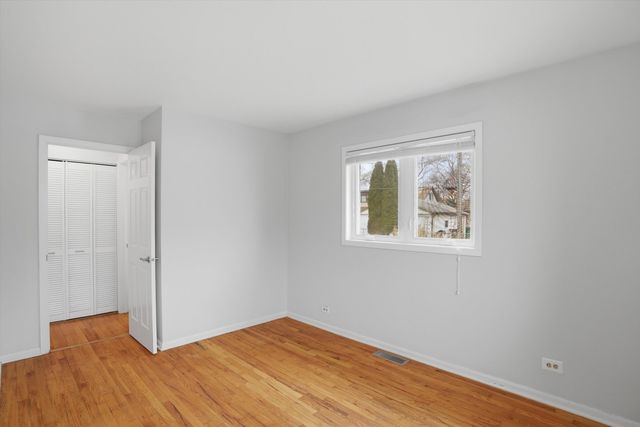 8912 Windsor Lane, Bridgeview, IL 60455