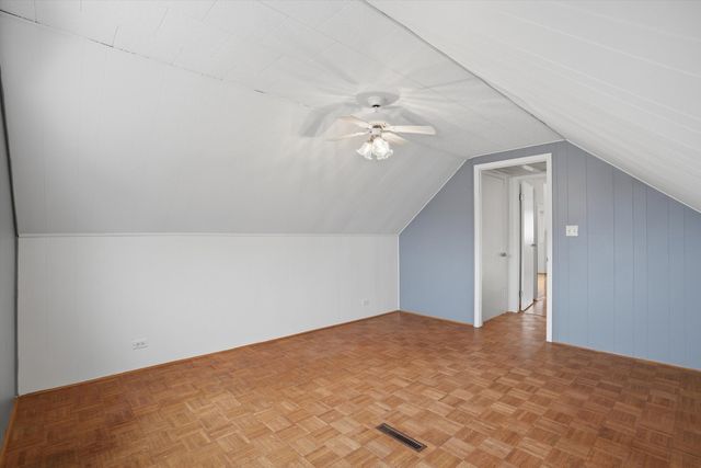 8912 Windsor Lane, Bridgeview, IL 60455