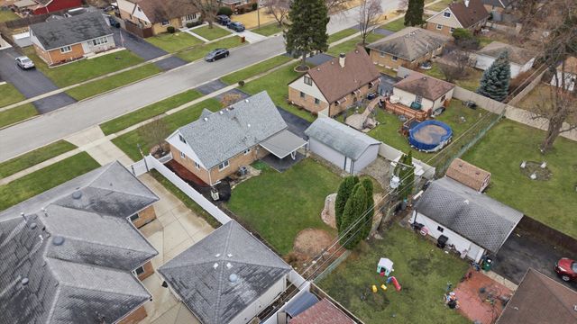 8912 Windsor Lane, Bridgeview, IL 60455