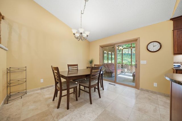 12568 Everest Court E, Apple Valley, MN 55124