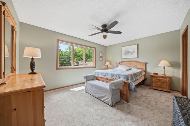 12568 Everest Court E, Apple Valley, MN 55124