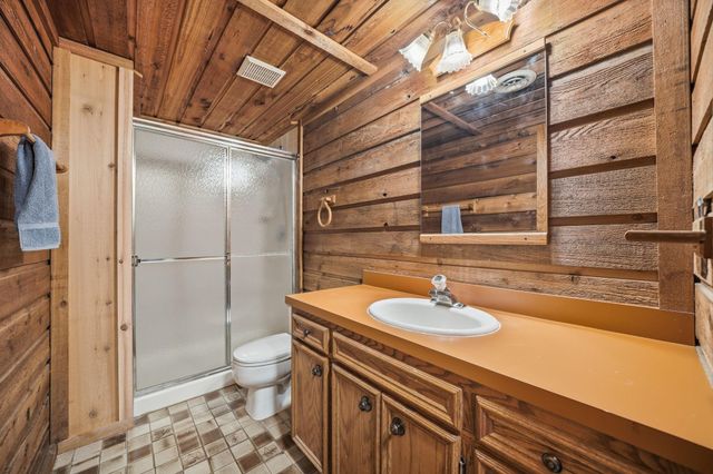 12568 Everest Court E, Apple Valley, MN 55124