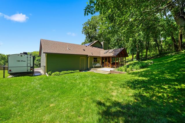 12568 Everest Court E, Apple Valley, MN 55124