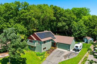 12568 Everest Court E, Apple Valley, MN 55124