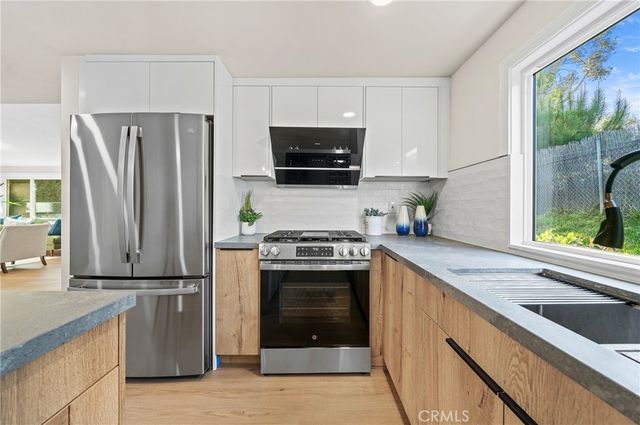 2160 Abajo, Monterey Park, CA 91754