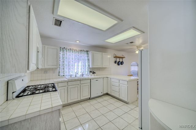 6125 S Via Del Aqua Drive, Fort Mohave, AZ 86426