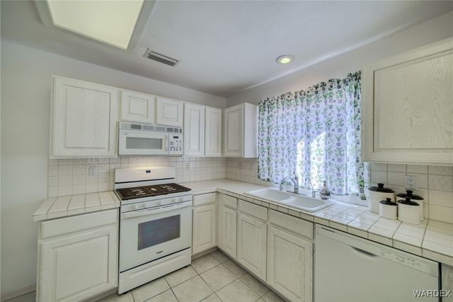 6125 S Via Del Aqua Drive, Fort Mohave, AZ 86426