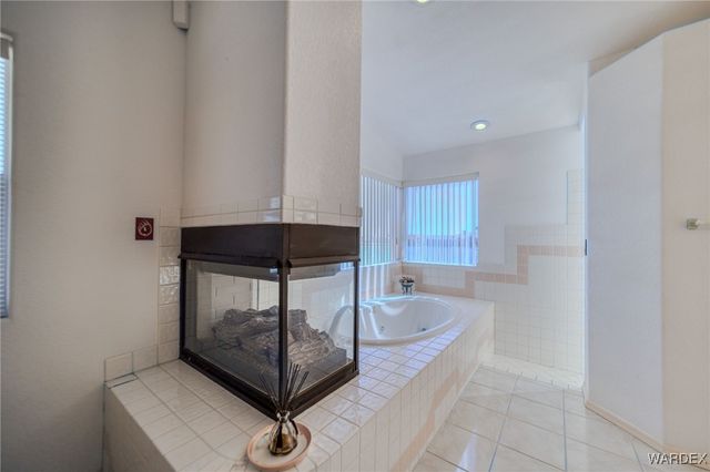 6125 S Via Del Aqua Drive, Fort Mohave, AZ 86426