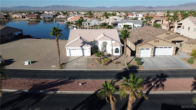 6125 S Via Del Aqua Drive, Fort Mohave, AZ 86426