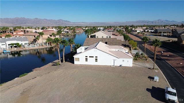 6125 S Via Del Aqua Drive, Fort Mohave, AZ 86426