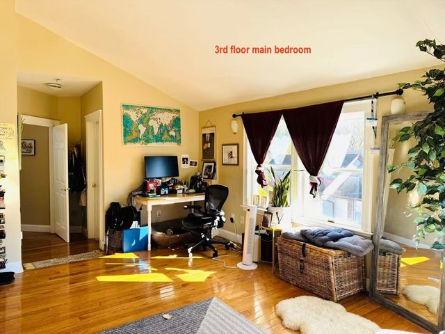 203 Clark 203, Cambridge, MA 02139