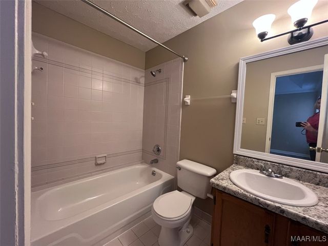 1020 N BURBANK Drive, Montgomery, AL 36117