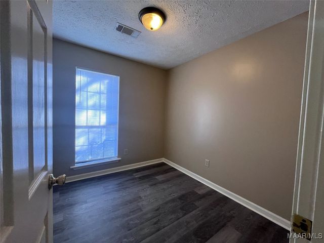 1020 N BURBANK Drive, Montgomery, AL 36117