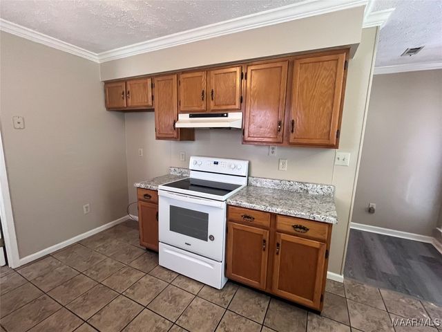 1020 N BURBANK Drive, Montgomery, AL 36117