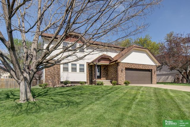 1002 N Beadle Street, Papillion, NE 68046