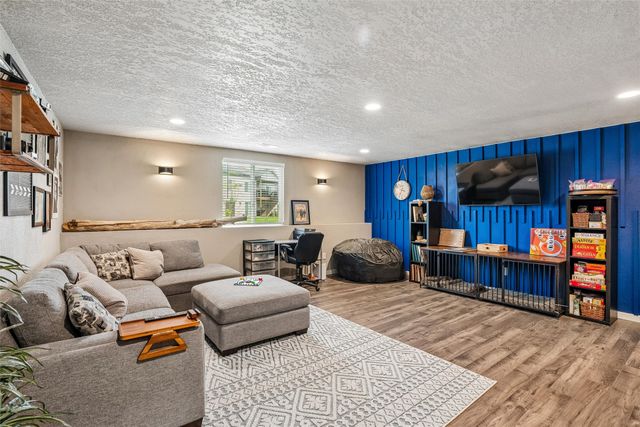 3207 NW 25th Street, Ankeny, IA 50023