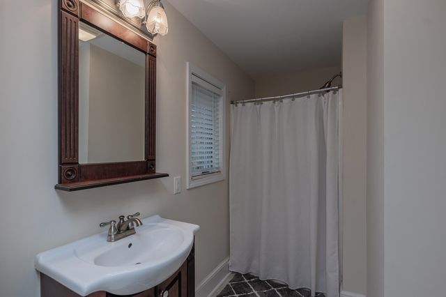 154 Broken Bow Run, Pickens, SC 29671