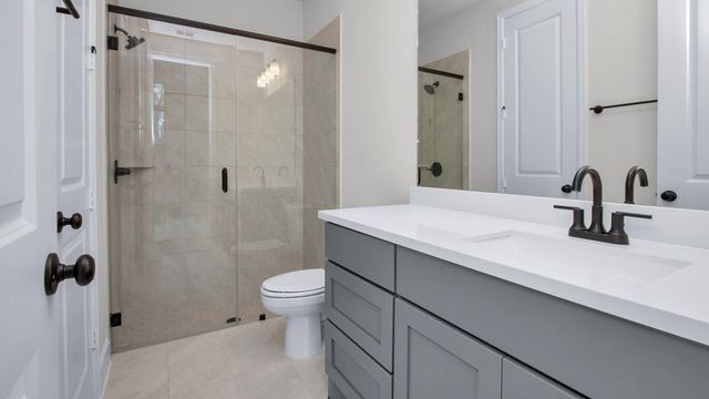 11915 Greenwood Drive, Mont Belvieu, TX 77523