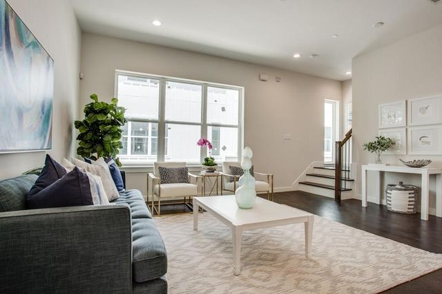 4620 Munger Avenue 102, Dallas, TX 75204