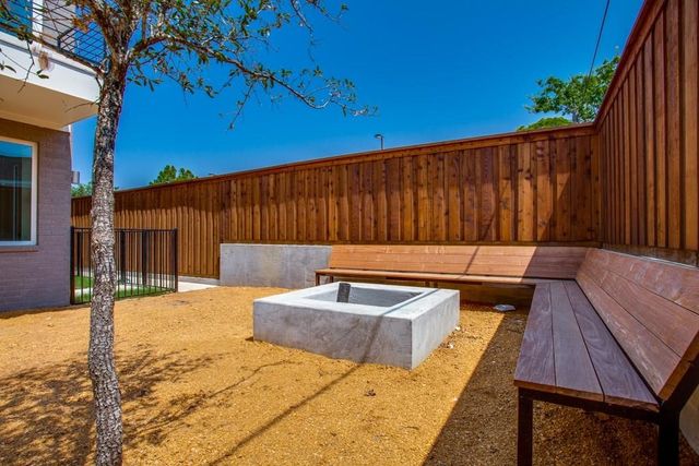 4620 Munger Avenue 102, Dallas, TX 75204