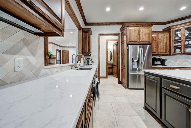 10512 Elmwood Forest Drive, Oklahoma City, OK 73151