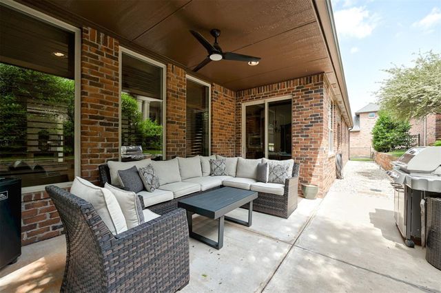 10512 Elmwood Forest Drive, Oklahoma City, OK 73151