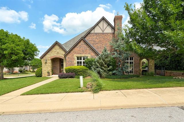10512 Elmwood Forest Drive, Oklahoma City, OK 73151