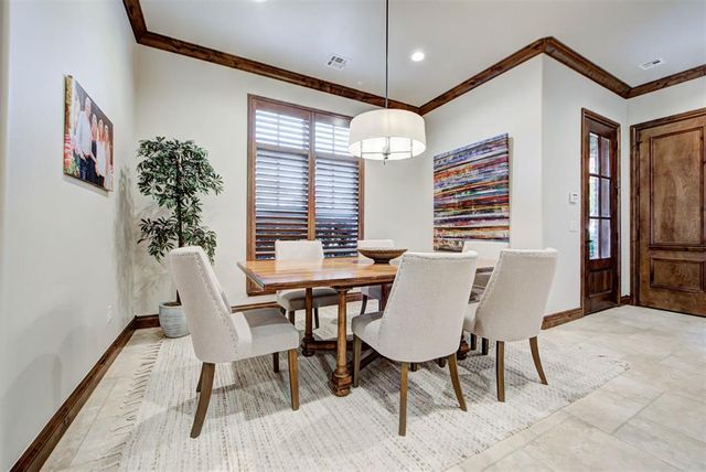 10512 Elmwood Forest Drive, Oklahoma City, OK 73151