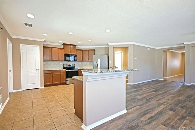 1433 Cutler Bay, New Braunfels, TX 78130