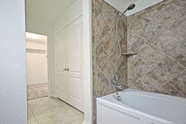 1433 Cutler Bay, New Braunfels, TX 78130